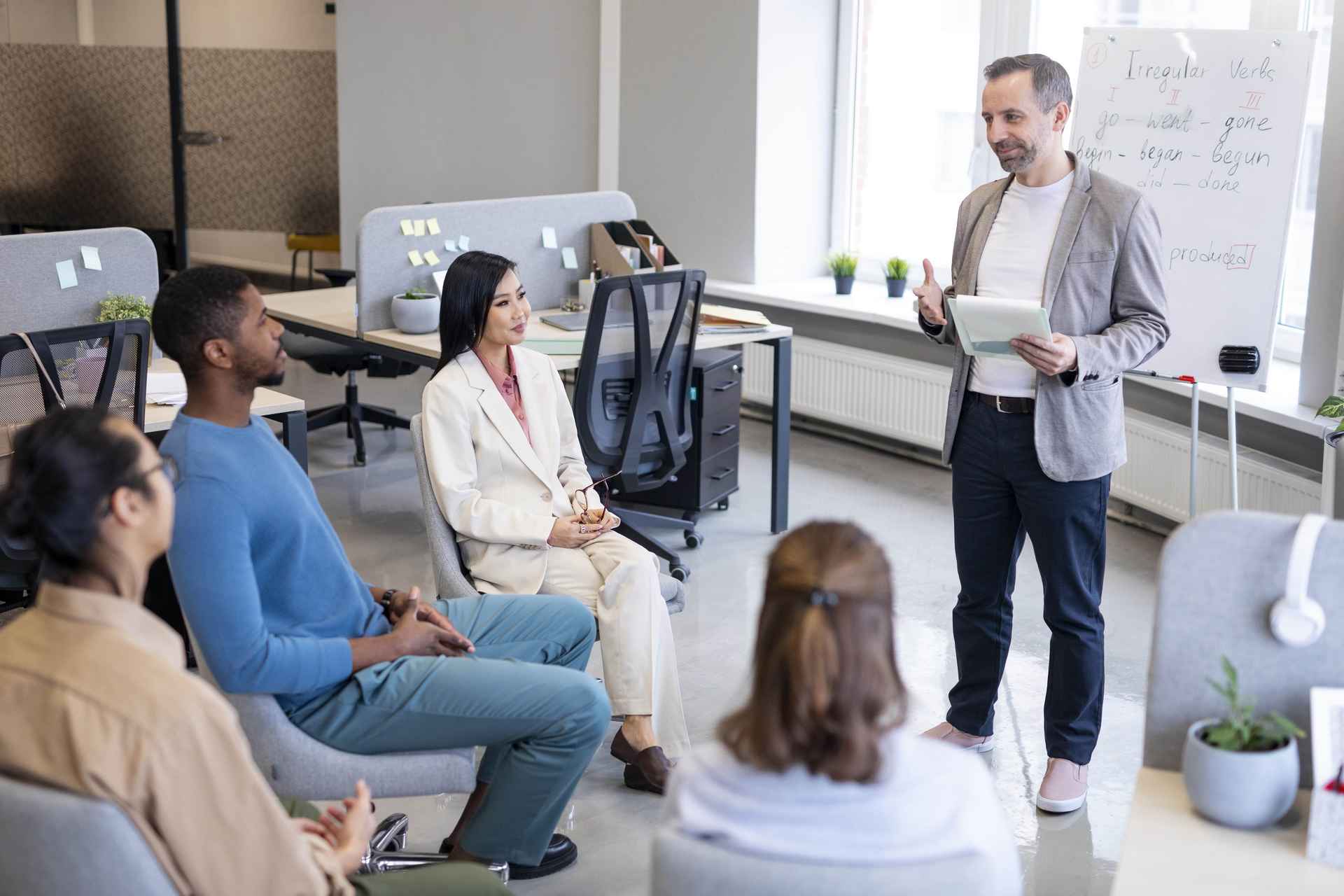 Professionnels réunis pendant une formation